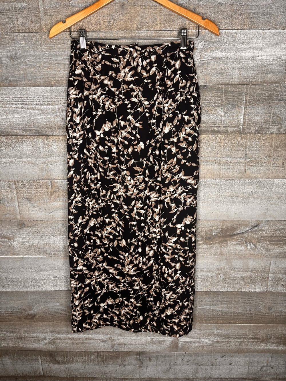 Pendleton 90s vintage leaf print Women's Black Floral Midi Skirt sz 4